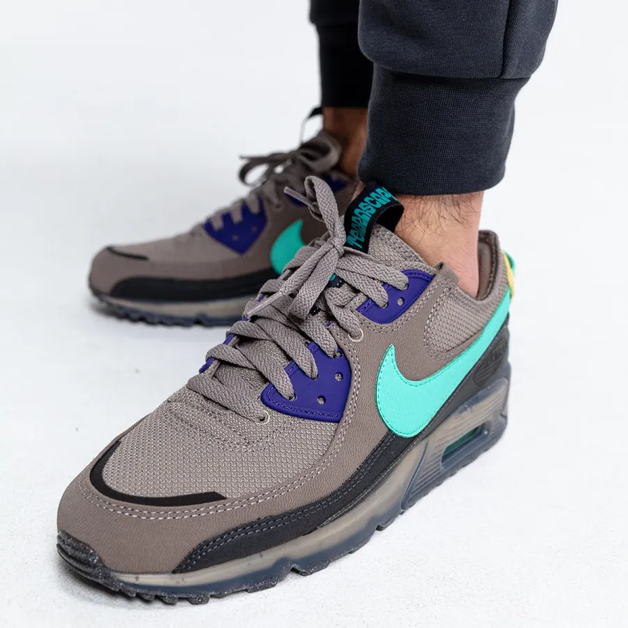 NIKE Atlete Air Max Terrascape 90 