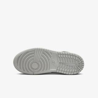 Nike Atlete Jordan 1 Mid 