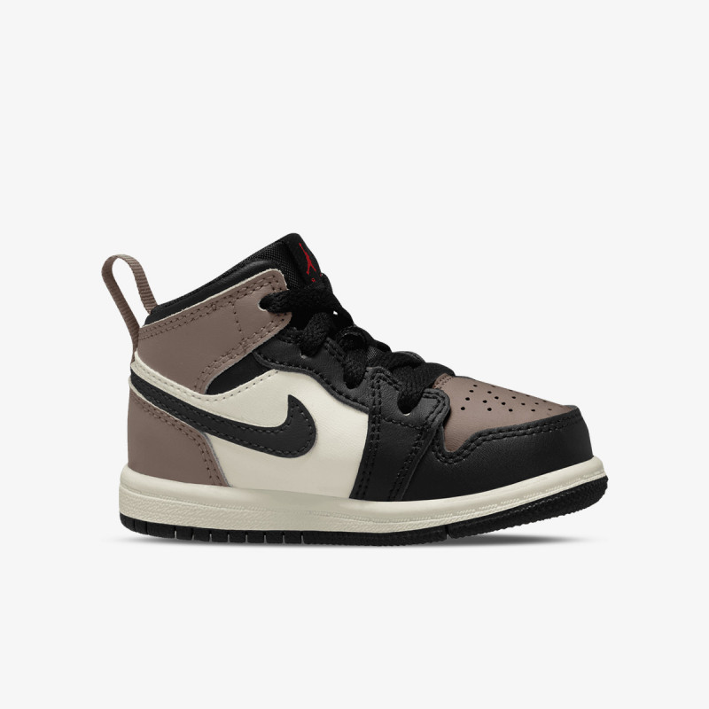 Nike Atlete JORDAN 1 MID (TD) 