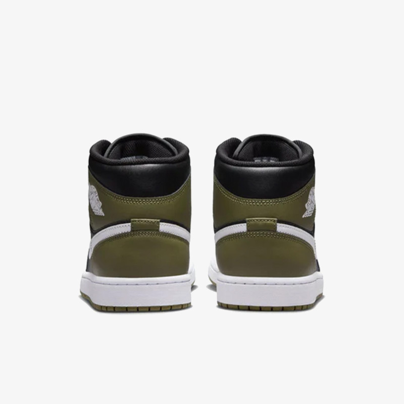 Nike Atlete Air Jordan 1 Mid 