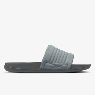 Nike Shapka NIKE OFFCOURT ADJUST SLIDE 