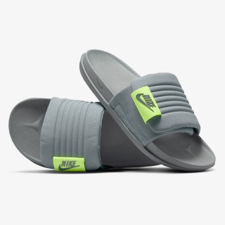 Nike Shapka NIKE OFFCOURT ADJUST SLIDE 