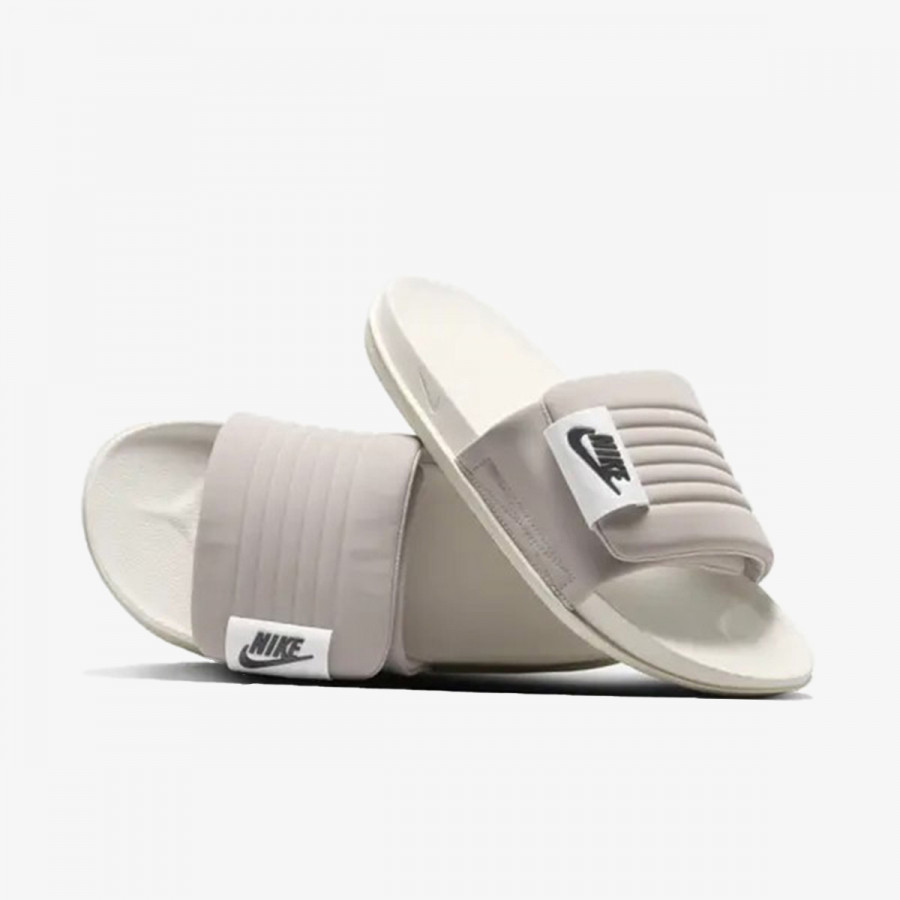 Nike Shapka NIKE OFFCOURT ADJUST SLIDE 
