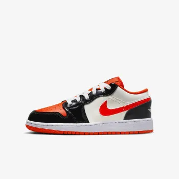 NIKE Atlete Air Jordan 1 Low SE 