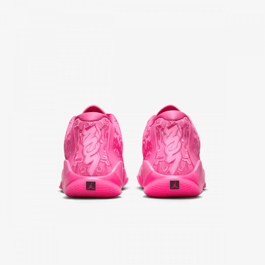 Nike Atlete Zion 3 
