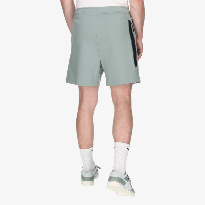 Nike Produkte Tech Essentials 