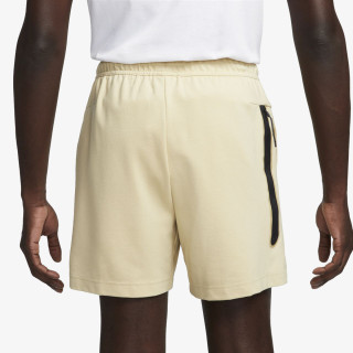 Nike Pantallona të shkurtra Tech Essentials 