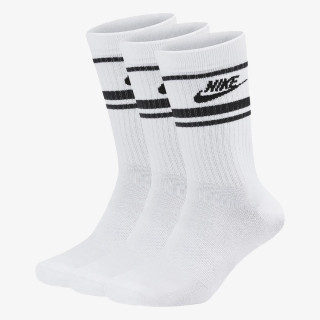 Produkte Sportswear Everyday Essential 