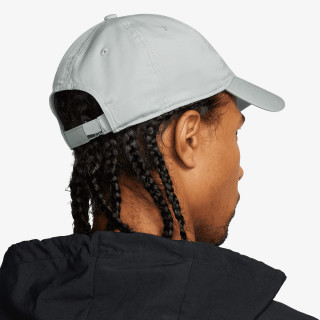 Nike Kapele Dri-FIT Club 