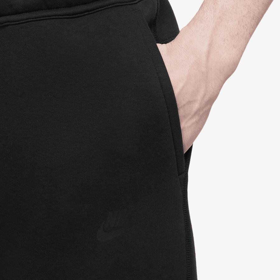 Nike Pjesa e poshtme e kostumit Sportswear Tech Fleece 