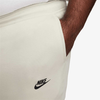 Nike Pjesa e poshtme e kostumit Sportswear Tech Fleece 