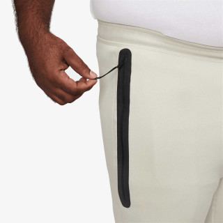 Nike Pjesa e poshtme e kostumit Sportswear Tech Fleece 