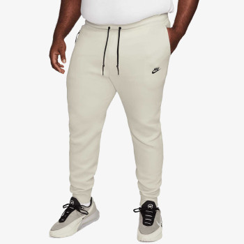 Nike Pjesa e poshtme e kostumit Sportswear Tech Fleece 