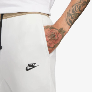 Nike Produkte Tech Fleece 