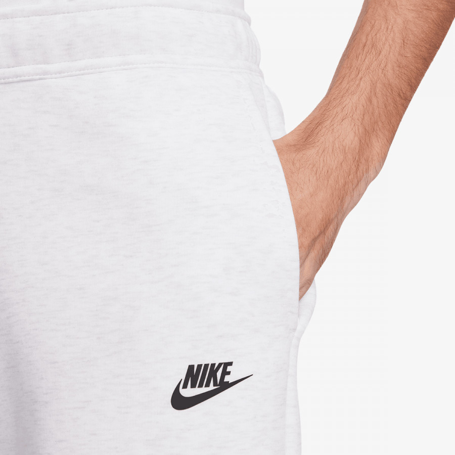 Nike Pantallona të shkurtra Tech Fleece 
