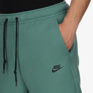 Nike Pantallona të shkurtra Sportswear Tech Fleece 