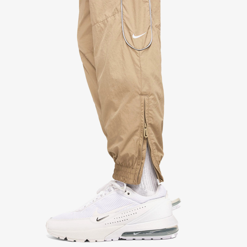 Nike Pjesa e poshtme e kostumit M NK SOLO SWSH TRK PANT 