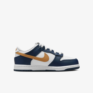 Nike Atlete Dunk Low 