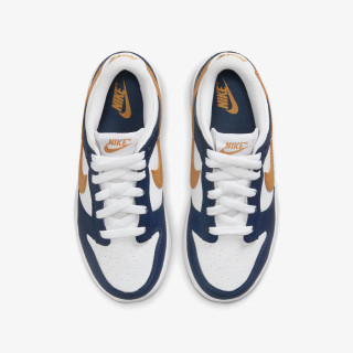 Nike Atlete Dunk Low 