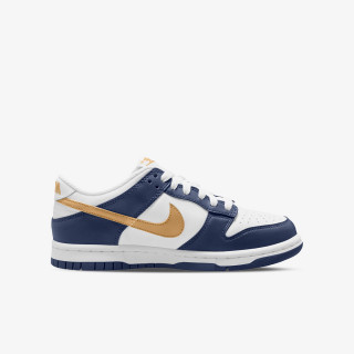Nike Atlete Dunk Low 