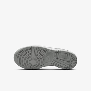 Nike Atlete NIKE DUNK LOW BG 