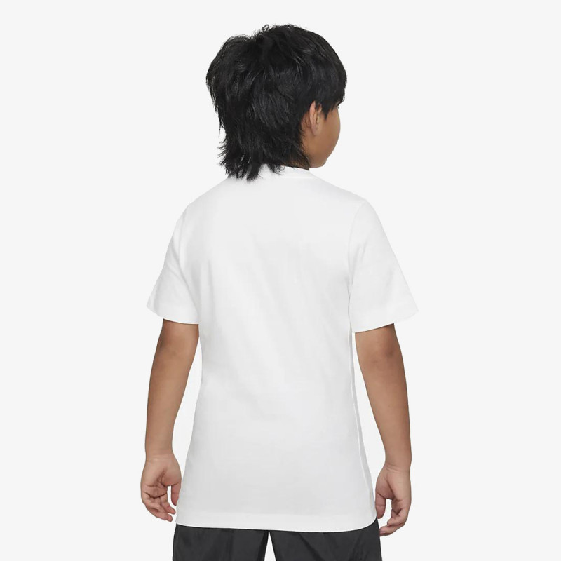Nike Produkte Sportswear 