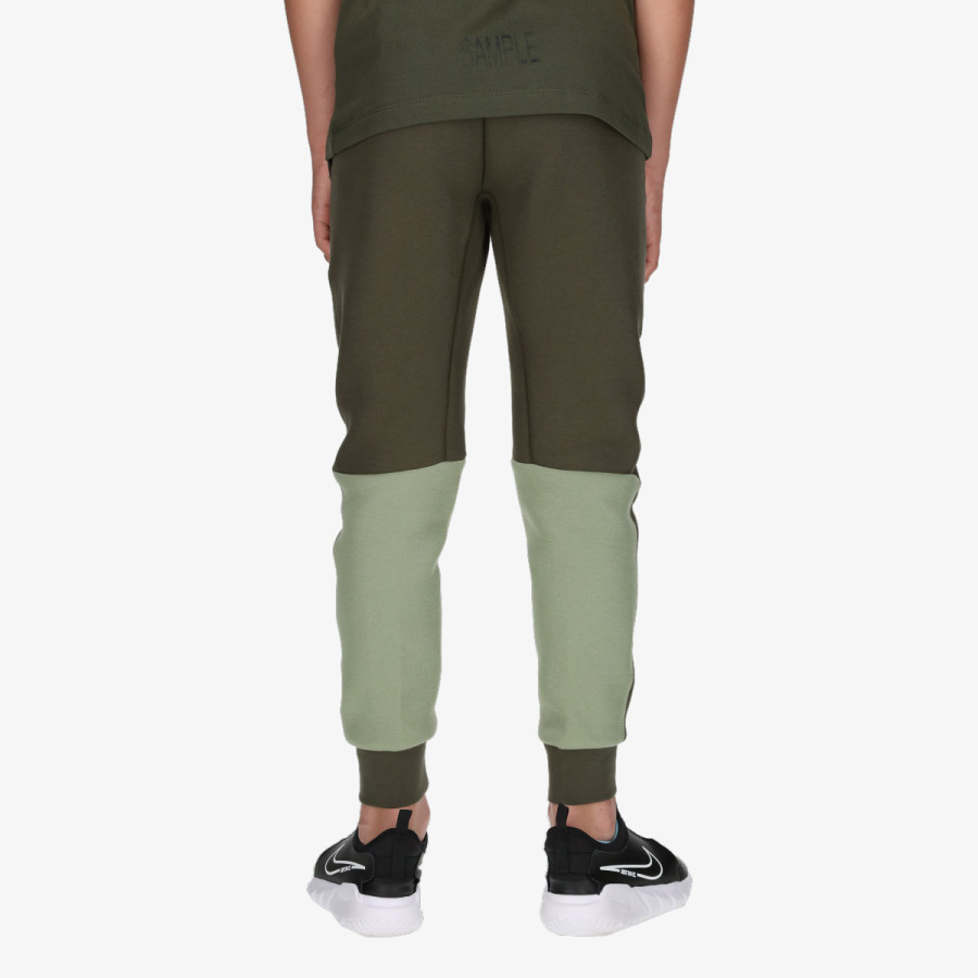 Nike Pjesa e poshtme e kostumit Tech Fleece 