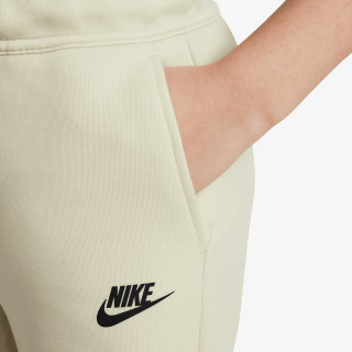 Nike Pantallona të shkurtra Tech Fleece 