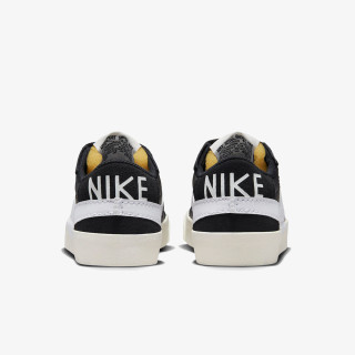 Nike Atlete WMNS NIKE BLAZER LOW '77 JUMBO 