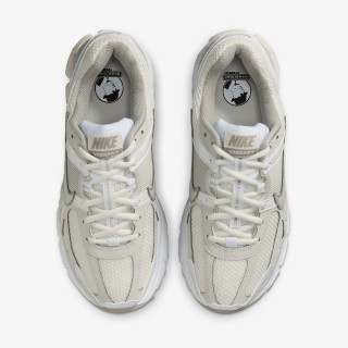 Nike Atlete W NIKE ZOOM VOMERO 5 