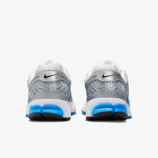 Nike Atlete NIKE ZOOM VOMERO 5 MET 