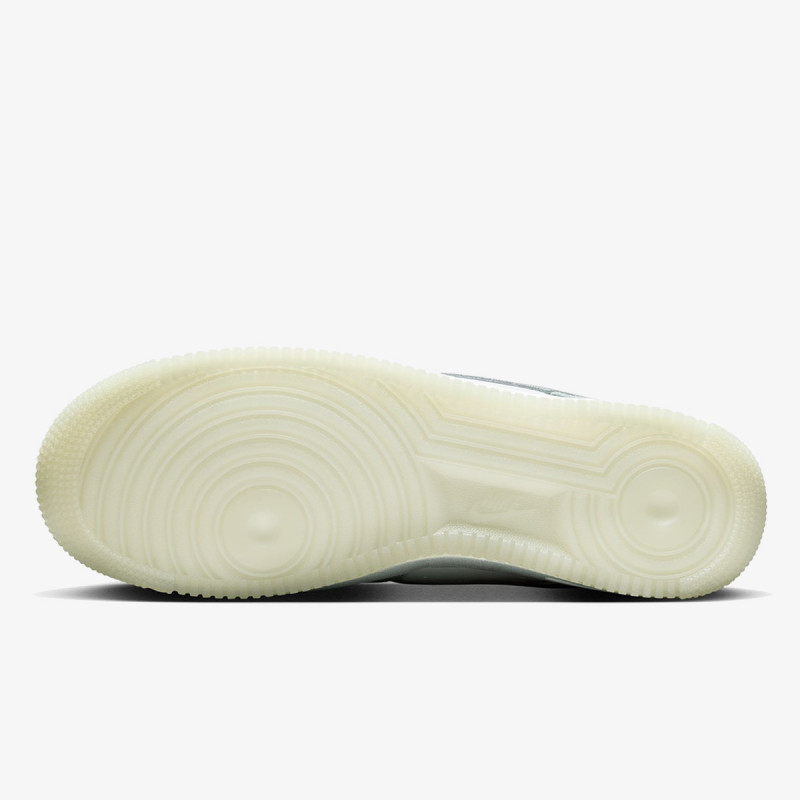 Nike Atlete Air Force 1 '07 LV8 