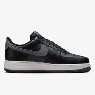 Nike Atlete Air Force 1 '07 LV8 2 