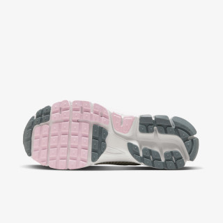 Nike Atlete W NIKE ZOOM VOMERO 5 GCEL CN 