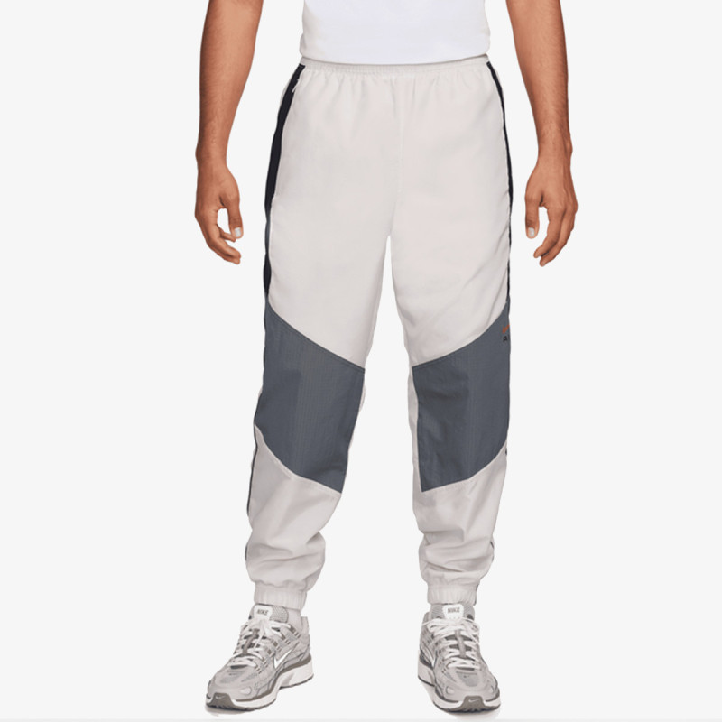 Nike Pjesa e poshtme e kostumit M NSW SW AIR PANT WV 