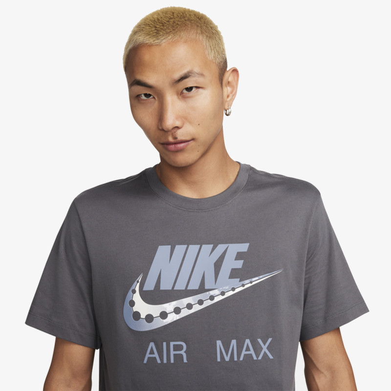 Produkte U NSW TEE AM DAY FUTURA 