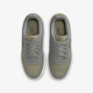 Produkte Air Force 1 LV8 