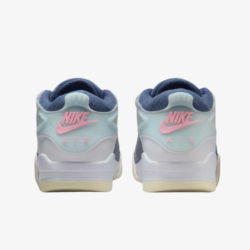Nike Atlete AIR JORDAN 4 RM 