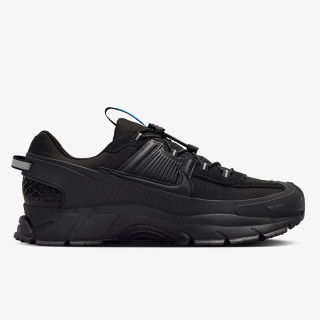 Nike Atlete VOMERO ROAM 