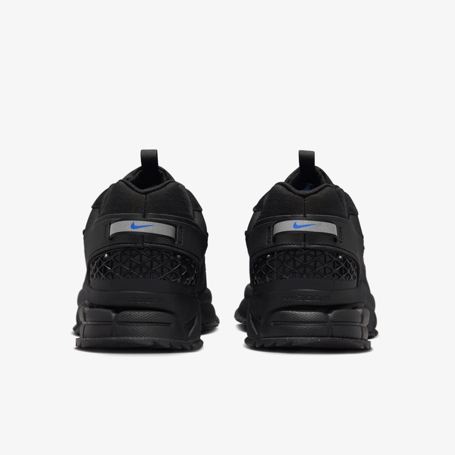 Nike Atlete VOMERO ROAM 