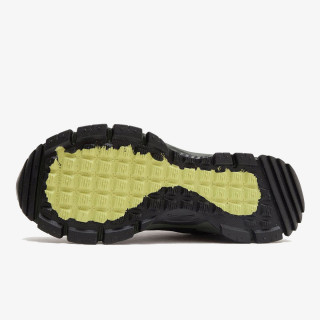 Nike Atlete NIKE ZOOM VOMERO ROAM 