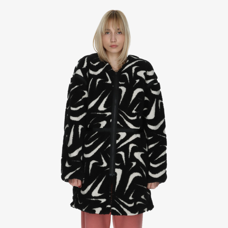 Nike Xhupa Sportswear Collection 
