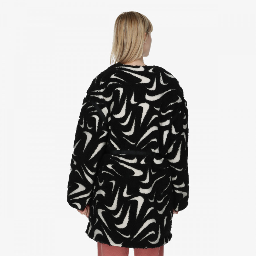 Nike Xhupa Sportswear Collection 