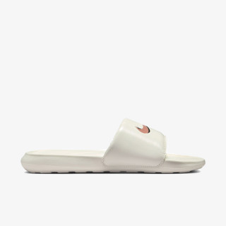 Nike Shapka W NIKE VICTORI ONE SLIDE SWH 