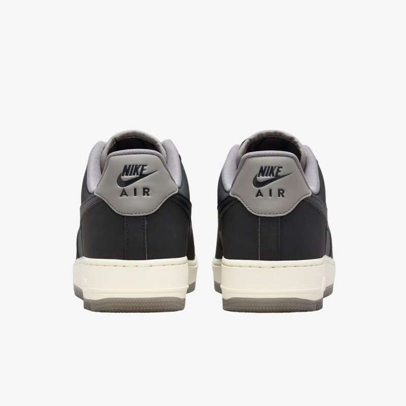 Nike Atlete AIR FORCE 1 '07 LV8 WNTR 
