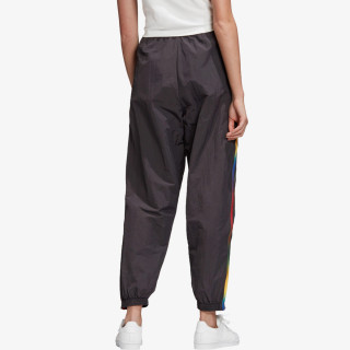 Produkte TRACKPANTS 