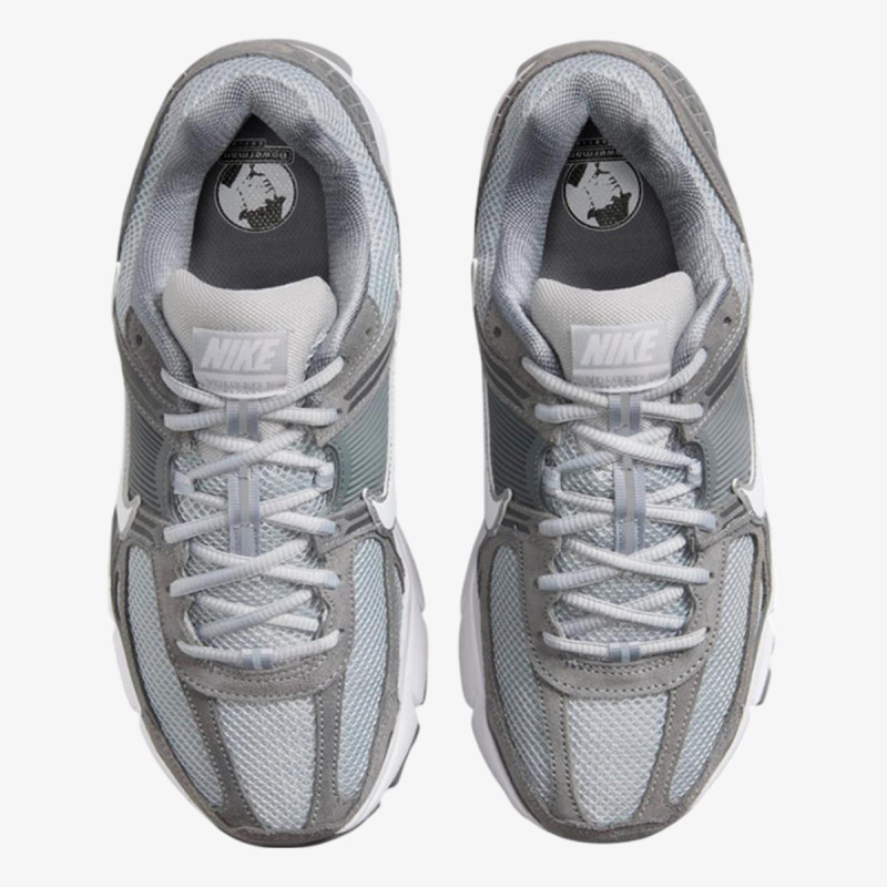 Nike Atlete NIKE ZOOM VOMERO 5 SDE 