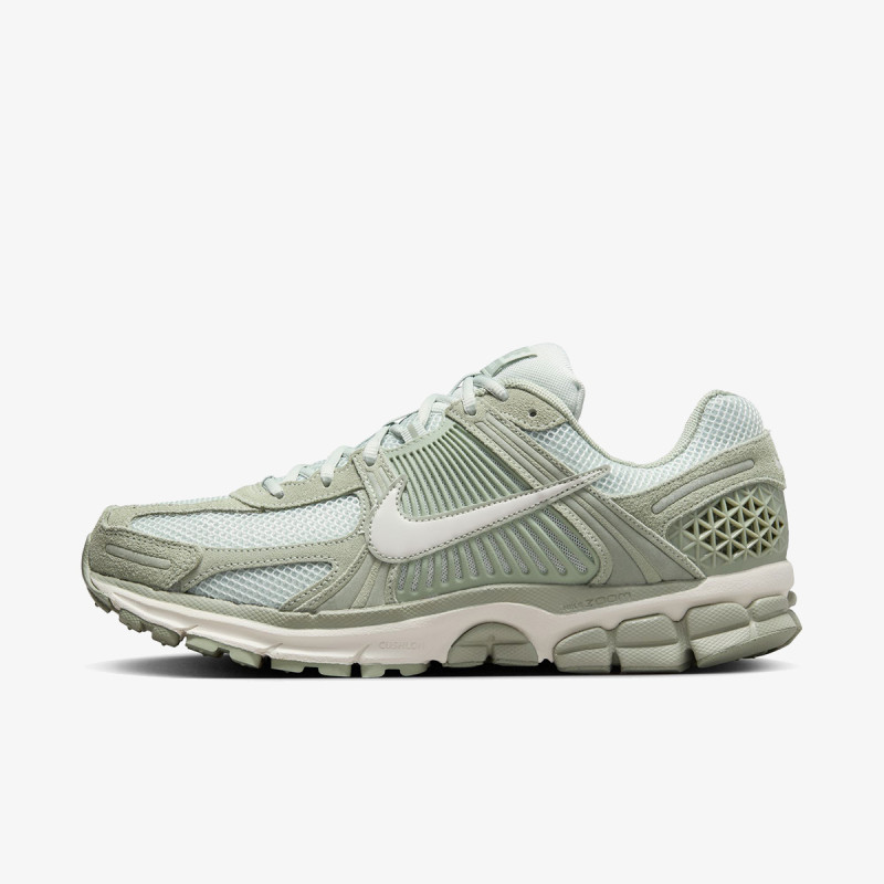 Nike Atlete Vomero 5 