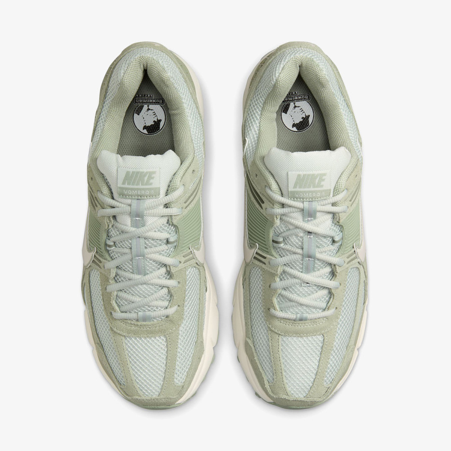 Nike Atlete Vomero 5 