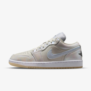 Nike Atlete WMNS AIR JORDAN 1 LOW SE CNY 